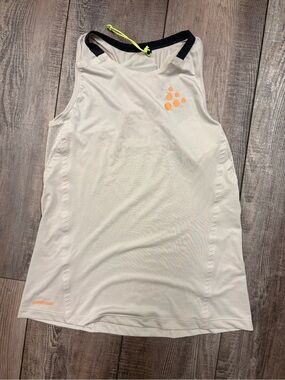 Craft Women's Cream Tank with Black Trim Size XS Like New